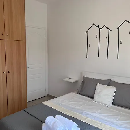 Marieta's Cycladic *