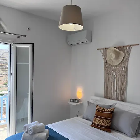 Apartment Marieta's Cycladic *