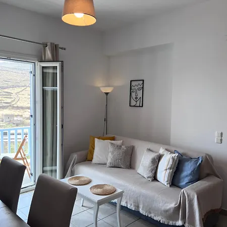 Apartment Marieta's Cycladic